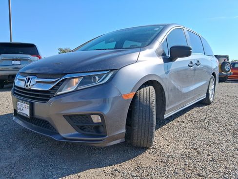 Used 2018 Honda Odyssey LX image 1