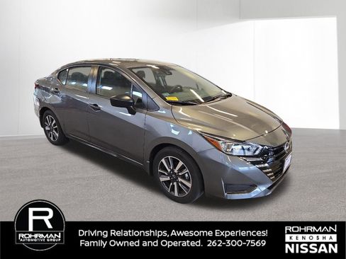 Used 2024 Nissan Versa S w/ S Plus Package FWD image 8