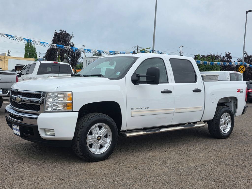 Used 2011 Chevrolet Silverado 1500 LT w/ All-Star Edition AWD/4WD image 1