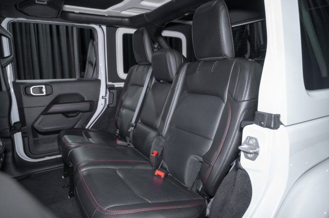Used 2021 Jeep Wrangler Unlimited Rubicon AWD/4WD image 11