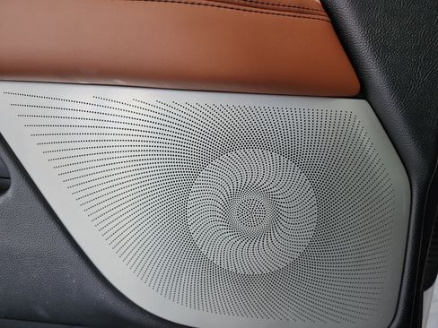 Used 2019 Lincoln Navigator Reserve AWD/4WD image 22
