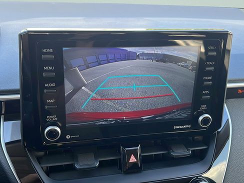 Used 2022 Toyota Corolla LE w/ LE Convenience Package FWD image 20