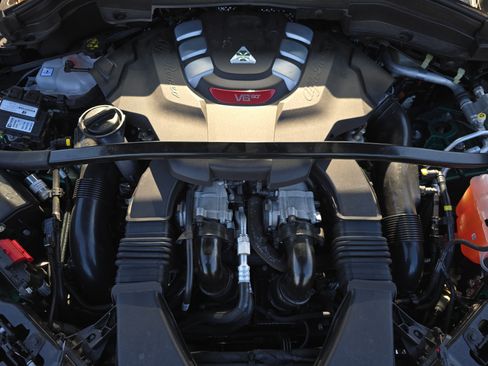 Used 2024 Alfa Romeo Stelvio Quadrifoglio w/ Active Assist Plus Package image 32