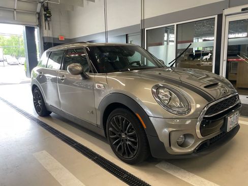 Used 2019 MINI Cooper Clubman S w/ Storage Package AWD/4WD image 5