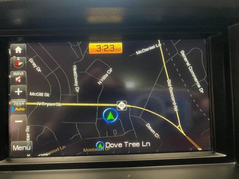 Used 2015 Hyundai Genesis 5.0 RWD image 23