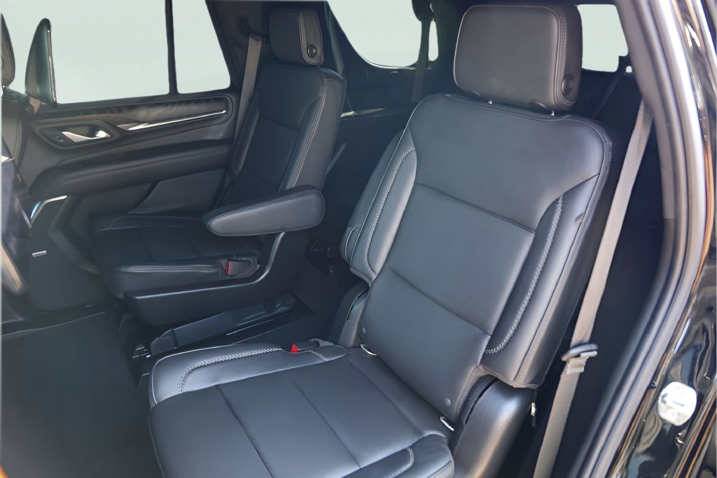 Used 2021 GMC Yukon Denali RWD image 27