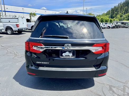 Used 2019 Honda Odyssey EX-L image 5