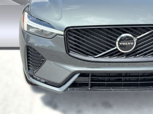 New 2026 Volvo XC60 B5 Core w/ Climate Package AWD/4WD image 12