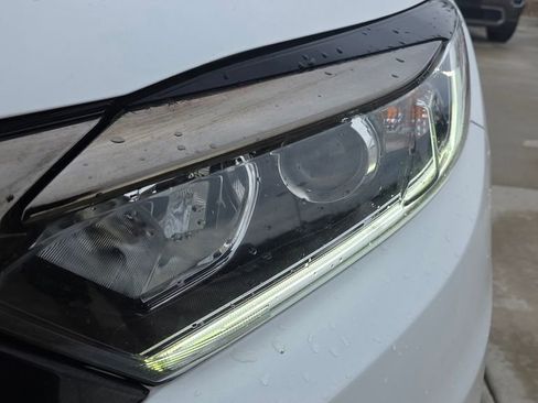 Used 2021 Honda HR-V Sport image 9
