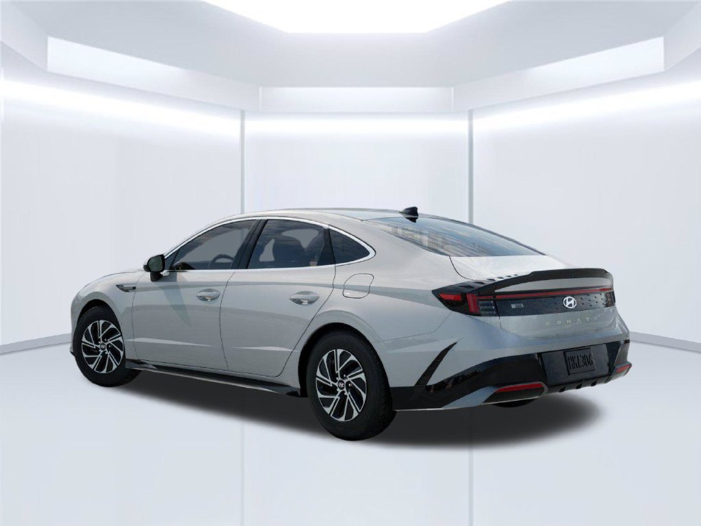 New 2026 Hyundai Sonata Blue FWD image 5