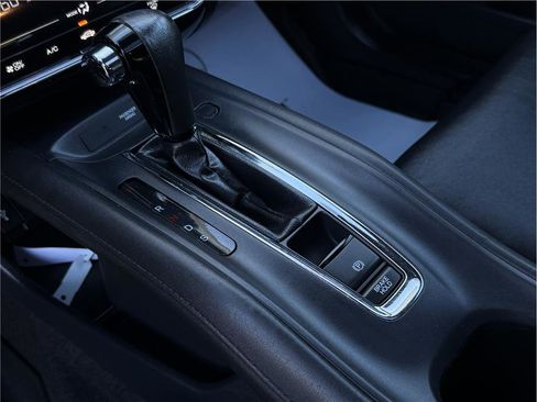 Used 2016 Honda HR-V EX-L image 14