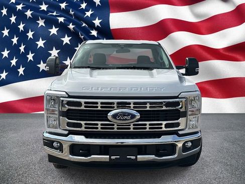 New 2026 Ford F350 XLT image 2