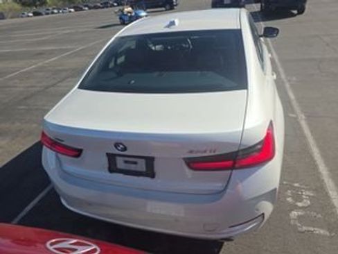 Used 2025 BMW 330i xDrive Sedan image 10