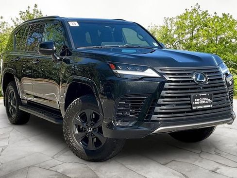 Used 2025 Lexus LX 700h Overtrail w/ Accessory Package (Z1) AWD/4WD image 1
