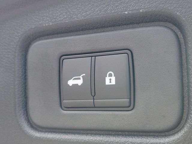 New 2026 Nissan Pathfinder SL FWD image 6