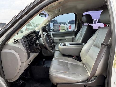 Used 2012 Chevrolet Silverado 3500 W/T w/ Skid Plate Package image 9
