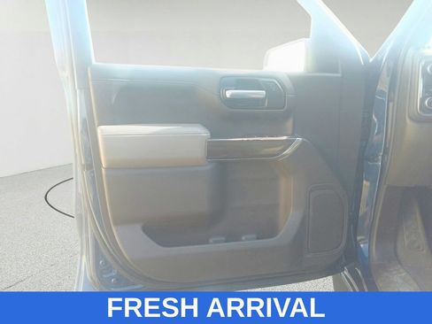 Used 2021 Chevrolet Silverado 1500 LT RWD image 17