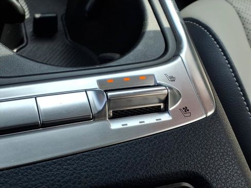 Used 2025 Kia Carnival SX Prestige FWD image 10