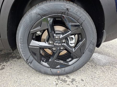 New 2026 Kia Seltos EX image 5