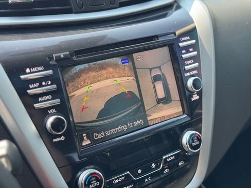 Used 2022 Nissan Murano SL w/ SL Moonroof Package image 11