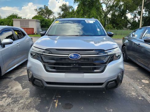 Used 2025 Subaru Forester Touring w/ Popular Package - Touring AWD/4WD image 2