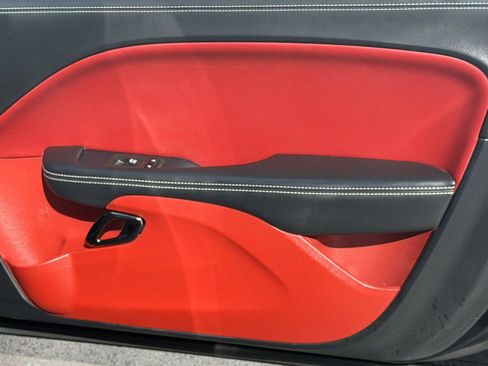 Used 2022 Dodge Challenger SRT Hellcat RWD image 31