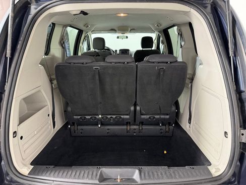 Used 2009 Dodge Grand Caravan SE FWD image 18