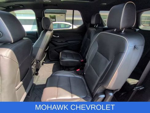 Used 2023 Chevrolet Traverse Premier w/ Redline Edition AWD/4WD image 26