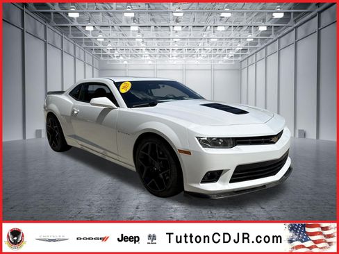 Used 2015 Chevrolet Camaro SS w/ Rear Vision Package RWD image 1
