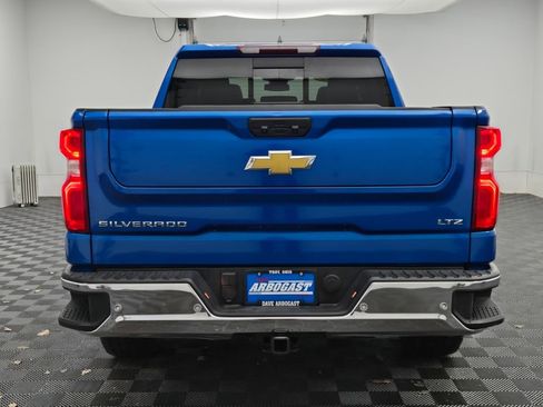 Used 2022 Chevrolet Silverado 1500 LTZ w/ LTZ Premium Package image 14