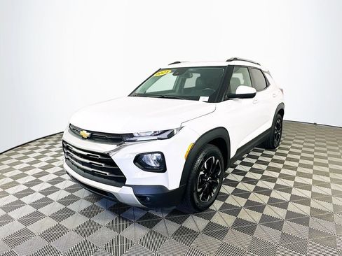 Used 2021 Chevrolet TrailBlazer LT w/ Premium Seating Package image 6