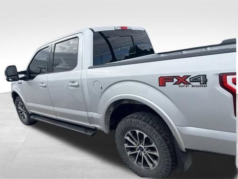 Used 2019 Ford F150 XLT w/ Equipment Group 302A Luxury AWD/4WD image 12