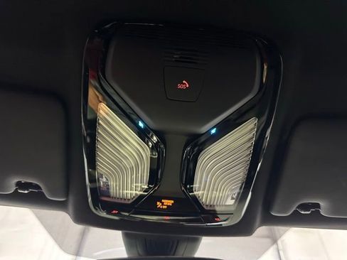 Used 2024 BMW M4 Competition w/ Executive Package image 32