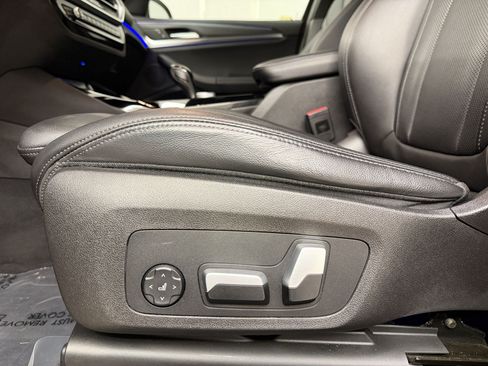 Used 2023 BMW X3 sDrive30i w/ Convenience Package RWD image 16