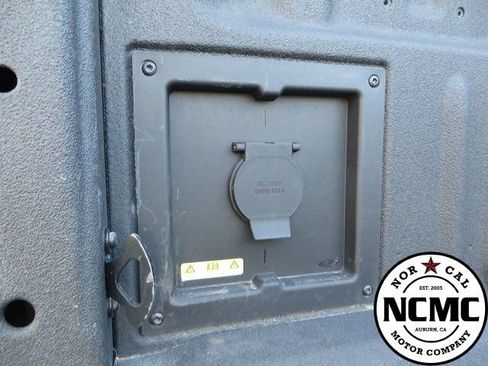 Used 2024 Ford F150 Lariat image 14