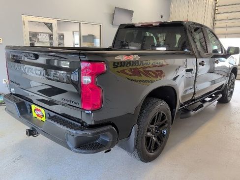 Used 2024 Chevrolet Silverado 1500 Custom AWD/4WD image 4