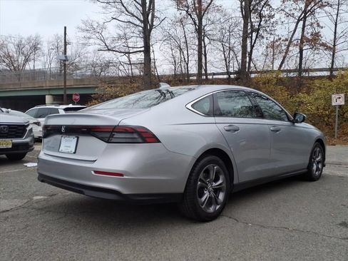 Used 2024 Honda Accord EX image 6