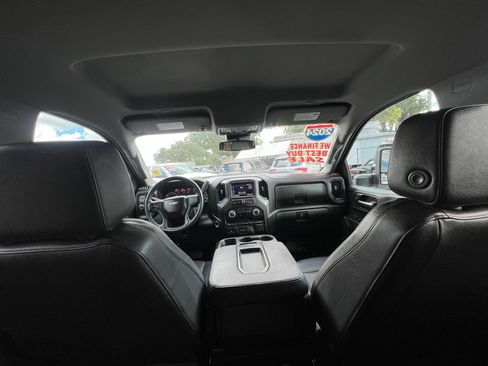 Used 2024 Chevrolet Silverado 2500 W/T w/ WT Convenience Package image 24