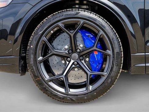 New 2026 Audi RS Q8 performance image 9