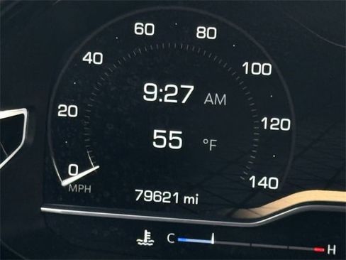 Used 2022 GMC Yukon XL Denali image 17