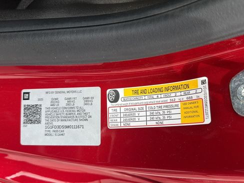 Certified 2021 Chevrolet Camaro LT w/ RS Package RWD image 28