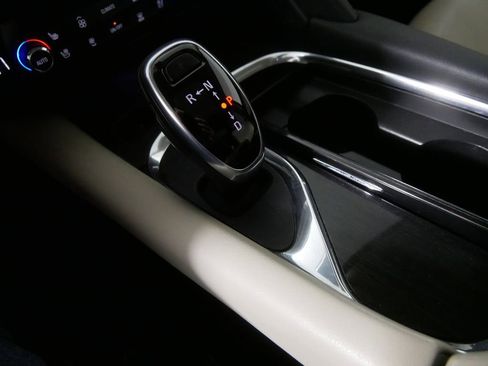 Used 2018 Buick Enclave Premium w/ Experience Buick Package image 25