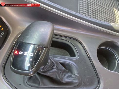 Used 2020 Dodge Challenger SXT w/ Blacktop Package image 17