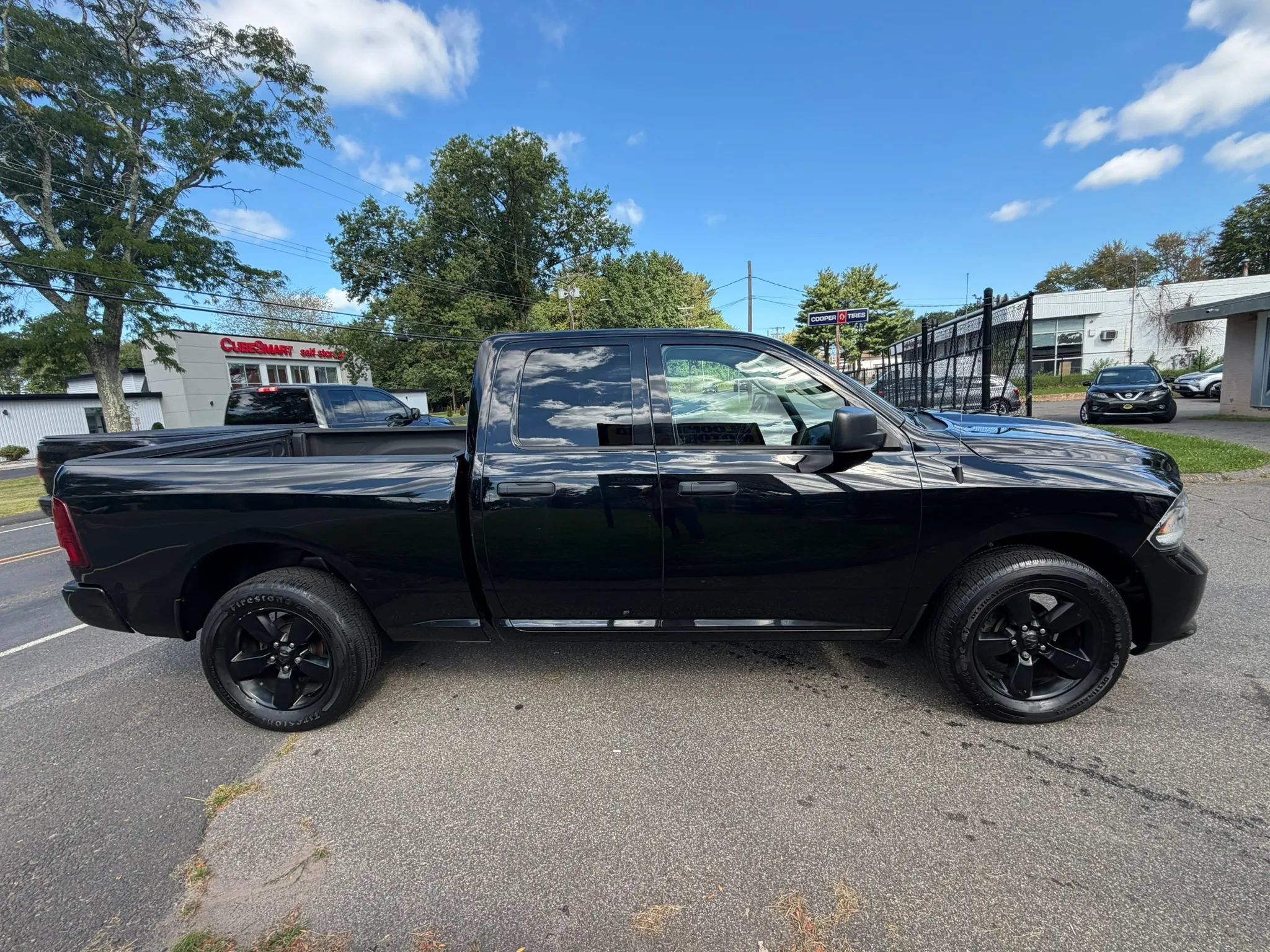 Used 2015 RAM 1500 Express w/ Black Ram 1500 Express Group AWD/4WD image 3