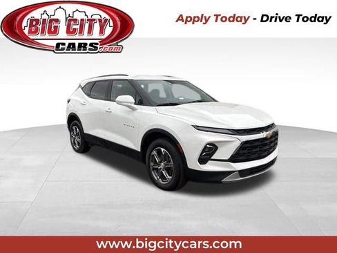 Used 2023 Chevrolet Blazer LT w/ Convenience Package image 1