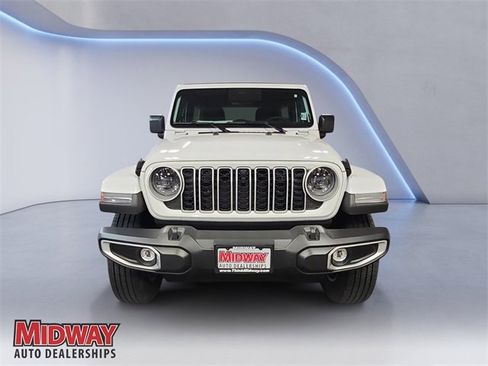 New 2026 Jeep Wrangler Sahara image 8