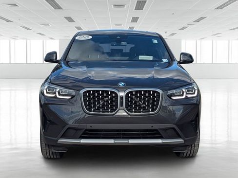 Certified 2025 BMW X4 xDrive30i image 8