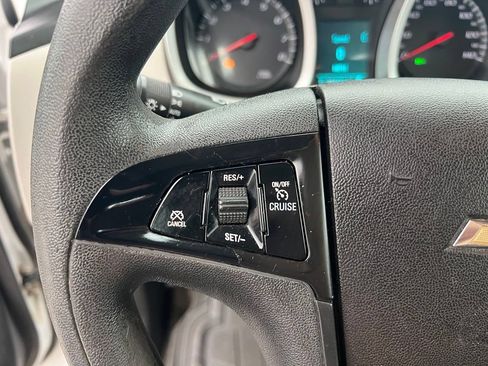 Used 2012 Chevrolet Equinox LS AWD/4WD image 35