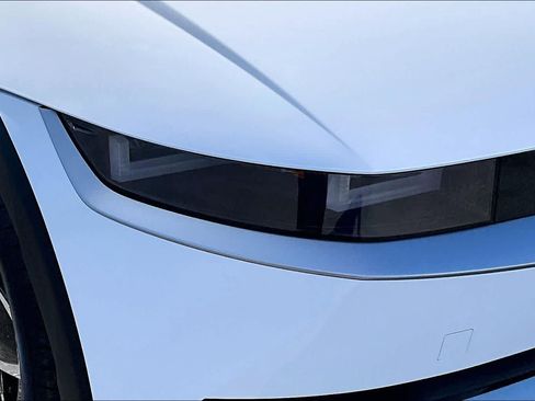 Used 2023 Hyundai Ioniq 5 SEL w/ Cargo Package AWD/4WD image 31