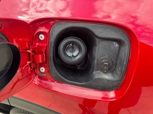 Used 2026 Honda HR-V Sport image 28